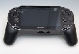 L'Assist Grip et chargeur externe pour PS Vita